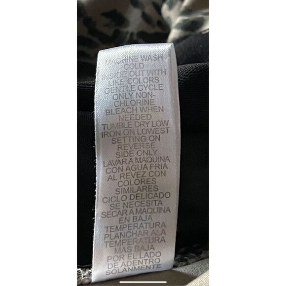 Democracy Ab Women's Mid-Rise Animal Print Skinny Leg Jeans Size 8 - Picture 7 of 10